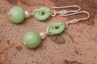 Shades of the Orient - Jade Green Earrings